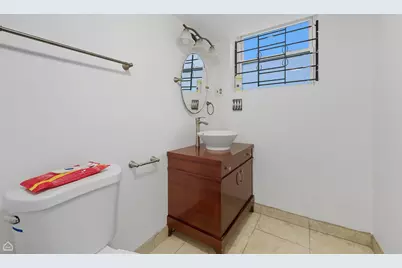2337 N Sawyer Avenue, Chicago, IL 60647 - Photo 33