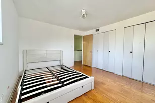 2540 W Jerome St, Chicago, IL 60645 - Photo 15