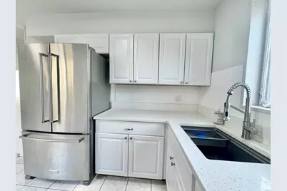 2540 W Jerome Street #D, Chicago, IL 60645 - Photo 7