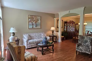 0N045 Underwood Dr, Geneva, IL 60134 - Photo 3