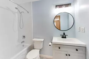 523 Fox Ridge Dr, Fox Lake, IL 60020 - Photo 19
