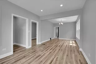 6233 S Claremont Ave, Chicago, IL 60636 - Photo 11