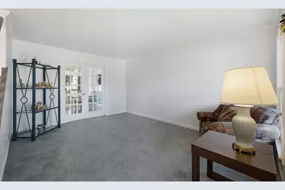 1265 Diane Lane, Elk Grove Village, IL 60007 - Photo 7