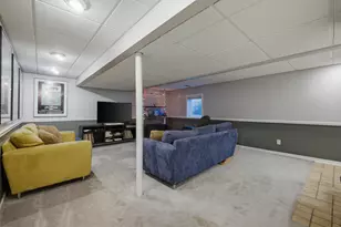 1265 Diane Ln, Elk Grove Village, IL 60007 - Photo 33