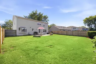 1265 Diane Ln, Elk Grove Village, IL 60007 - Photo 37