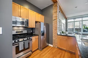 1740 W Belmont Ave, Chicago, IL 60657 - Photo 11