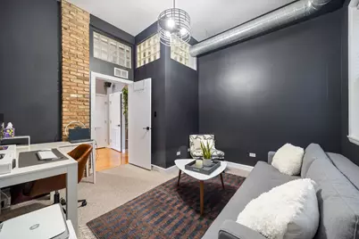 1740 W Belmont Avenue #1R, Chicago, IL 60657 - Photo 19