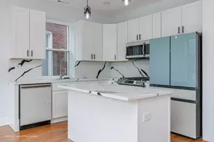 437 E 48th St, Chicago, IL 60615 - Photo 9
