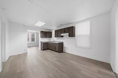 2642 S Sacramento Avenue, Chicago, IL 60623 - Photo 5