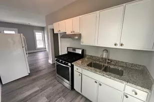 105 W Wilson St, Streator, IL 61364 - Photo 9