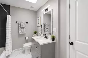 730 E 156th St, South Holland, IL 60473 - Photo 9