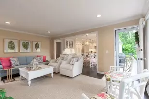 1010 Thunderbird Ln, Naperville, IL 60563 - Photo 17