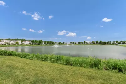 1904 Cobblestone Drive, Carpentersville, IL 60110 - Photo 25