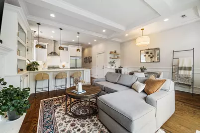 3748 N Damen Avenue #3S, Chicago, IL 60618 - Photo 5