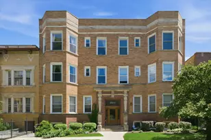 4713 N Dover St, Chicago, IL 60640 - Photo 1
