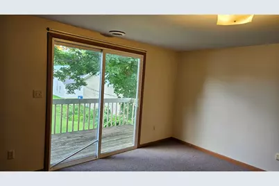 9 1/2 N Randolph Street #9up, Princeton, IL 61356 - Photo 7