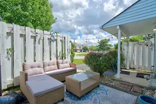 2303 Aster Dr, Crest Hill, IL 60403 - Photo 17