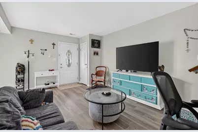 2303 Aster Drive #2303, Crest Hill, IL 60403 - Photo 5