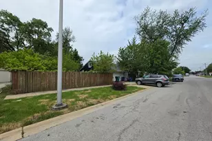 7601 Laramie Ave, Burbank, IL 60459 - Photo 9