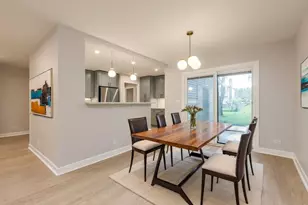 928 Colony Lake Dr, Schaumburg, IL 60194 - Photo 7