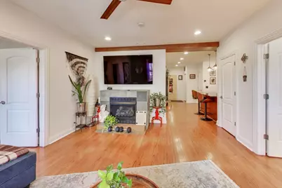 1378 N Wolcott Avenue #2B, Chicago, IL 60622 - Photo 5
