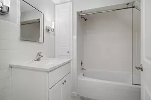 7314 N Crawford Ave, Lincolnwood, IL 60712 - Photo 19