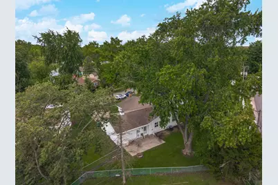 3 Manor Drive, Pontiac, IL 61764 - Photo 7