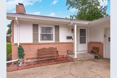 3 Manor Drive, Pontiac, IL 61764 - Photo 11