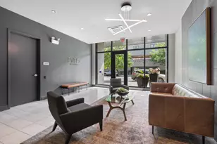 6 N Bishop St, Chicago, IL 60607 - Photo 3