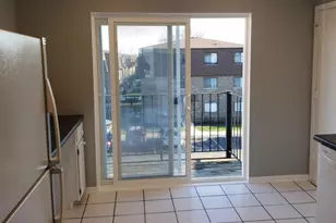9315 Hamilton Ct, Des Plaines, IL 60016 - Photo 5