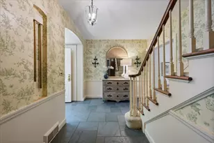 2304 Elmwood Ave, Wilmette, IL 60091 - Photo 3