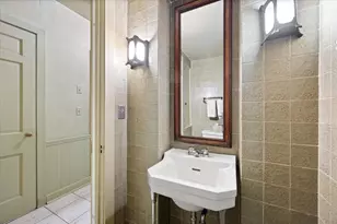 2304 Elmwood Ave, Wilmette, IL 60091 - Photo 11