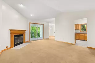 2427 Reynolds Manor Dr, Ottawa, IL 61350 - Photo 5