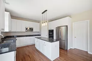 2314 Trailside Ln, Wauconda, IL 60084 - Photo 11