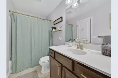 941 Emerald Drive, Pingree Grove, IL 60140 - Photo 17