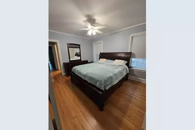 5910 N Campbell Avenue, Chicago, IL 60659 - Photo 9