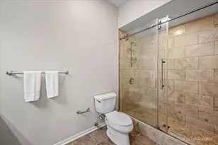 2756 N Wolcott Ave, Chicago, IL 60614 - Photo 17