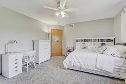 11716 Bolton Lane, Orland Park, IL 60467 - Photo 25