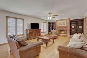 11716 Bolton Ln, Orland Park, IL 60467 - Photo 17