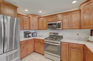 11716 Bolton Ln, Orland Park, IL 60467 - Photo 13