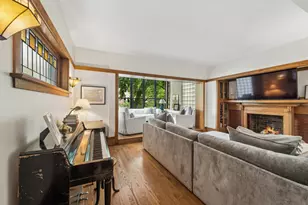 2736 N Mildred Ave, Chicago, IL 60614 - Photo 3