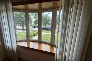 3208 N Hawthorne St, Franklin Park, IL 60131 - Photo 3