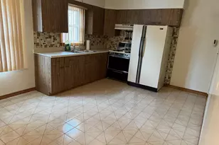 3208 N Hawthorne St, Franklin Park, IL 60131 - Photo 11