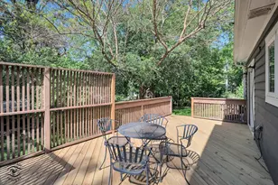 829 E Porter Ave, Naperville, IL 60540 - Photo 27