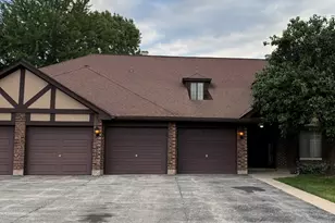1756 Plymouth Ct, Wheaton, IL 60189 - Photo 1