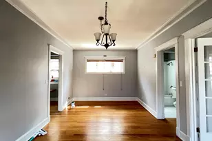 7662 N Sheridan Rd, Chicago, IL 60626 - Photo 5