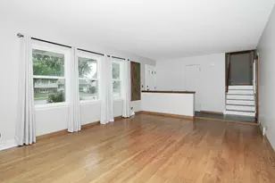 329 Tupelo Ave, Naperville, IL 60540 - Photo 5