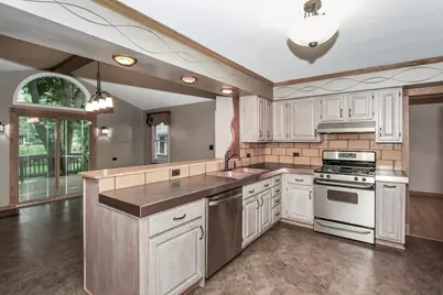 329 Tupelo Avenue, Naperville, IL 60540 - Photo 7