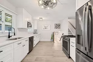 4721 Main St, Downers Grove, IL 60515 - Photo 9
