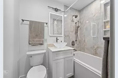 580 Newark Lane, Hoffman Estates, IL 60169 - Photo 15